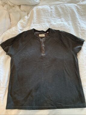 Short sleeve Henley